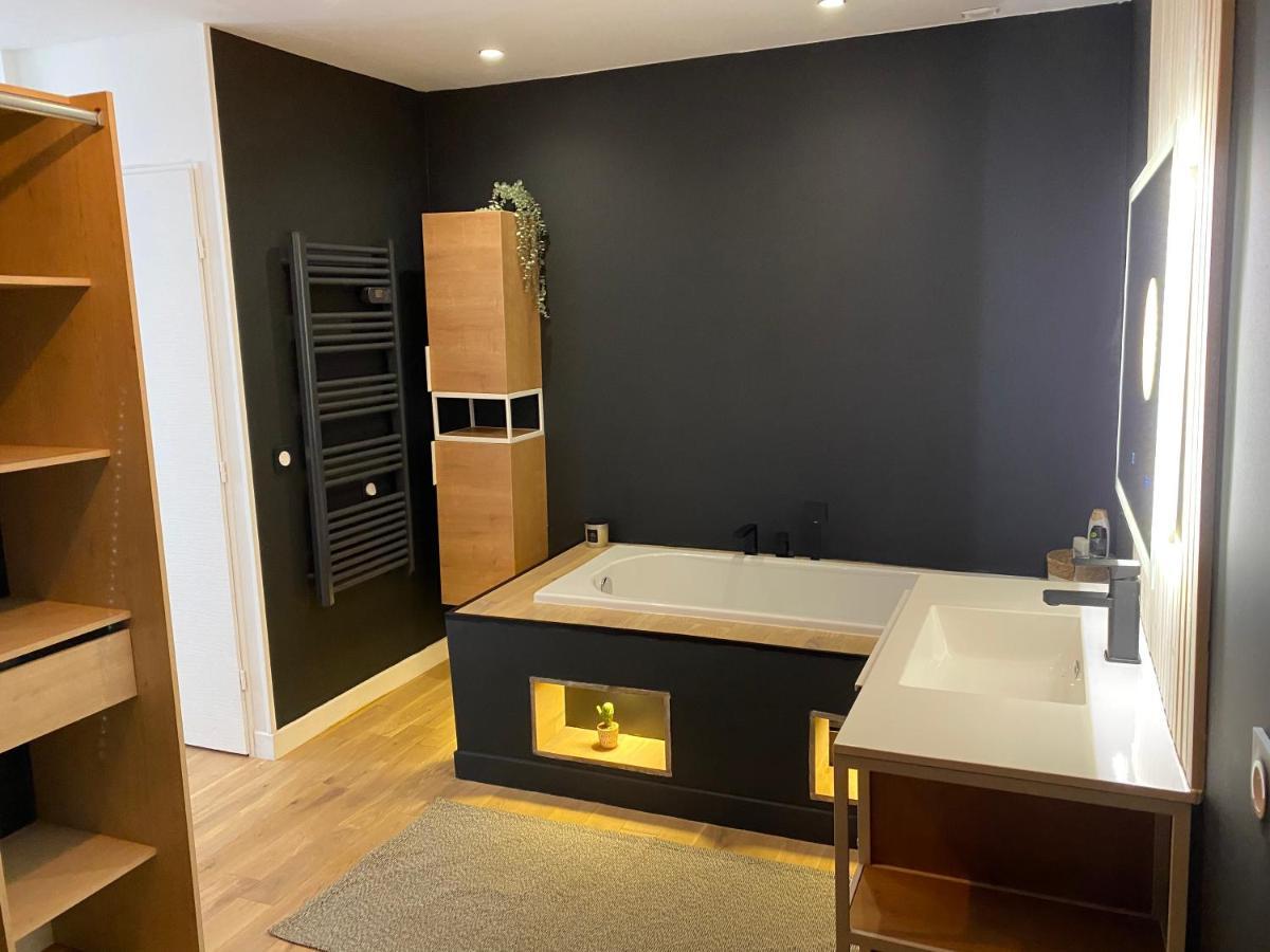 Appartement Brioude Hyper Centre מראה חיצוני תמונה
